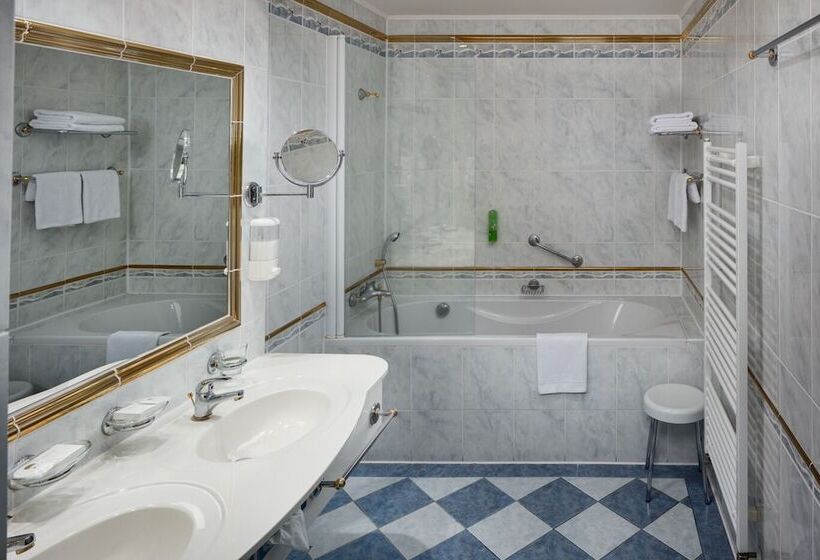 Люкс, Ensana Hotel Pacifik