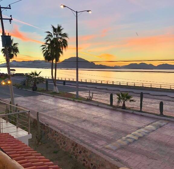 سوئیت با تخت بزرگ, Hacienda Tetakawi