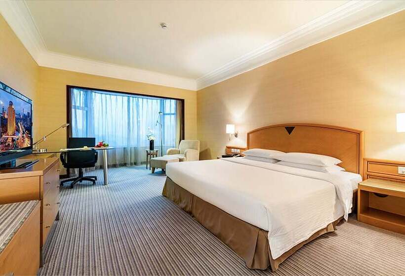 Номер Deluxe, Millennium Harbourview Hotel Xiamen Near Metro Station & Zhongshan Road