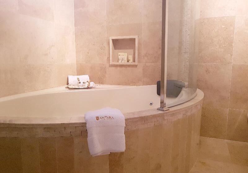 سوییت اجرایی, Antara Hotel & Suites   Miraflores