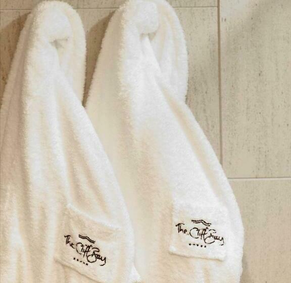 주니어 스위트, The Cliff Bay  Portobay