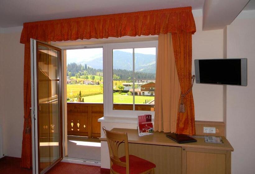 Люкс Повышенной Комфортности, Landhotel Schermer
