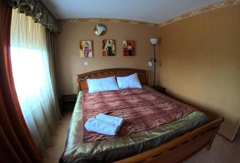 اتاق لوکس, Riverside Motel Jelgava