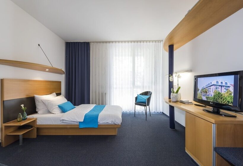 اتاق استاندارد یک نفره, Seehotel Friedrichshafen