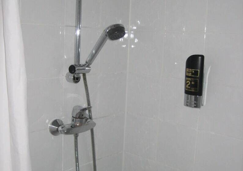 اتاق استاندارد یک نفره, Seibel