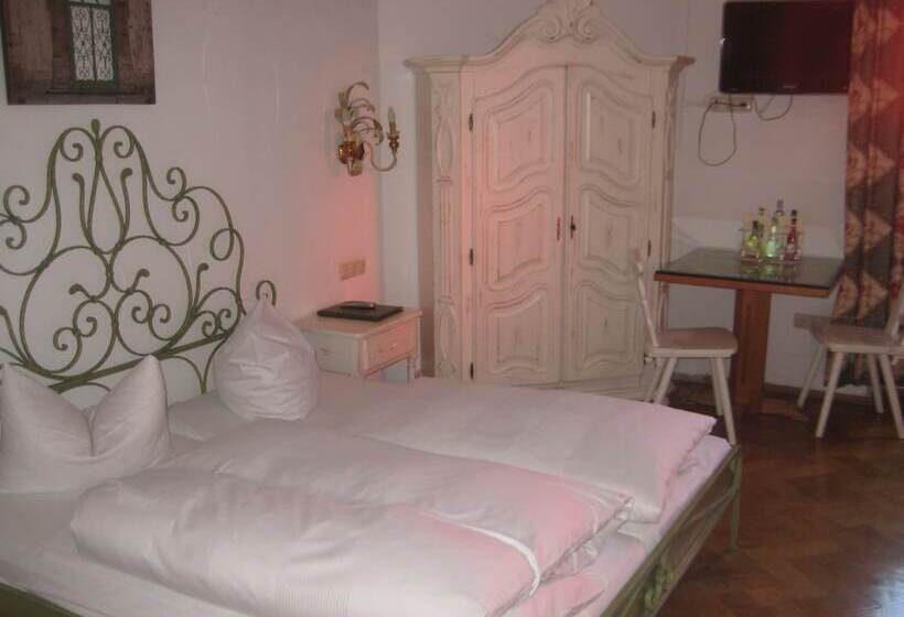 اتاق استاندارد چهار تخته, Seibel