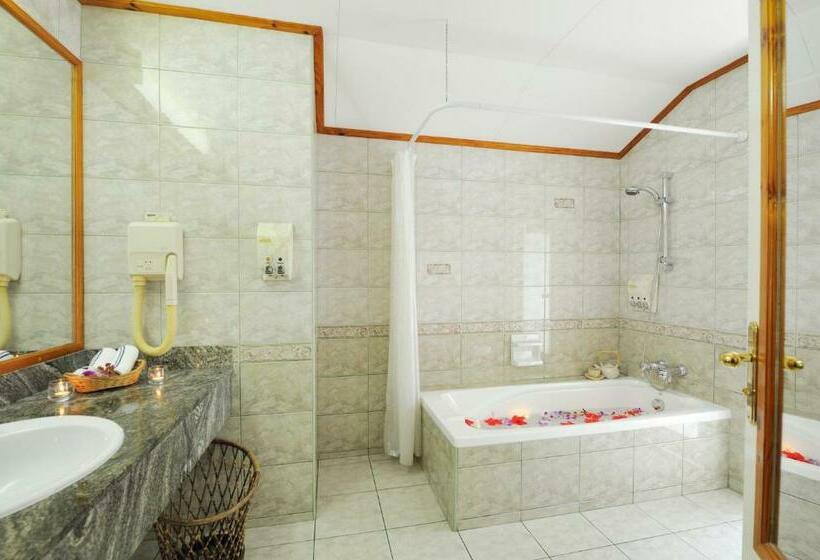 ویلای 1 خوابه, Villa Park Sun Island Resort