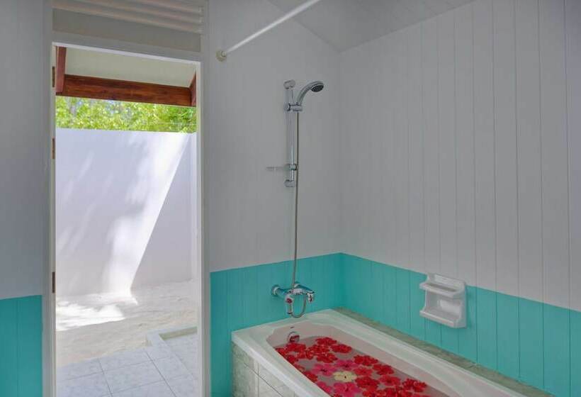 ویلای لوکس 1 خوابه, Villa Park Sun Island Resort