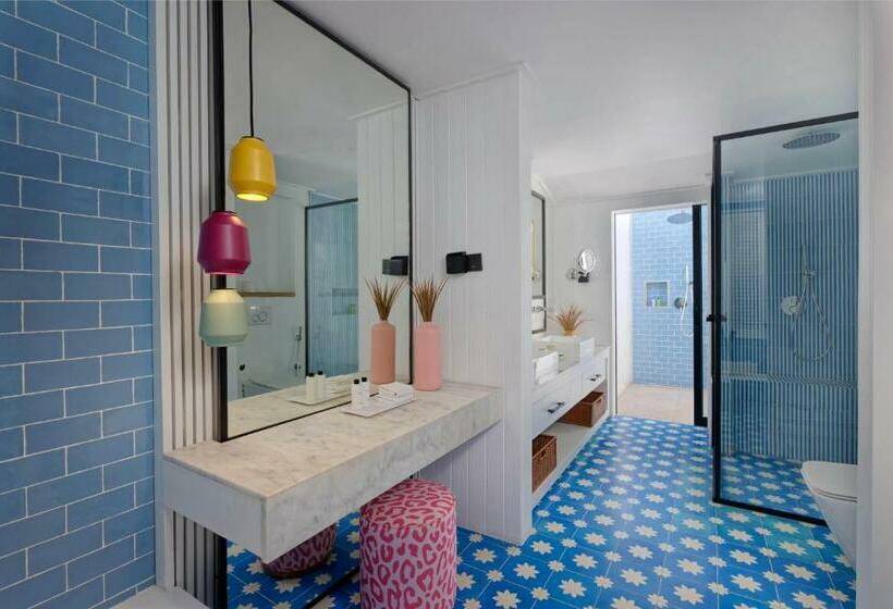 ویلای یک اتاق خوابه با استخر شنا, Villa Park Sun Island Resort