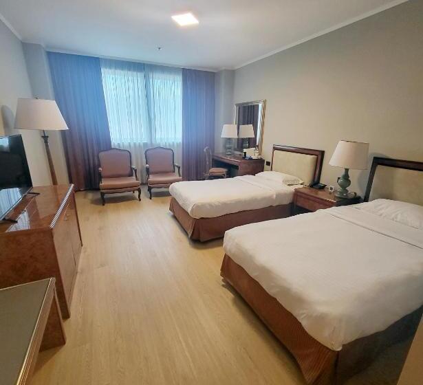 اتاق لوکس, Tower Genova Airport   Hotel & Conference Center