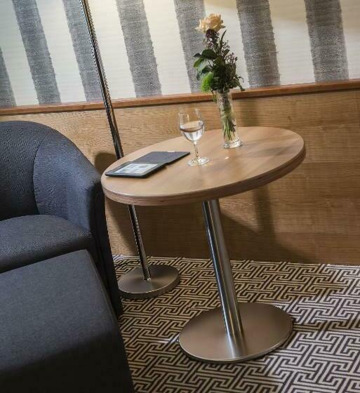 سوییت جونیور, Maritim Hotel Stuttgart