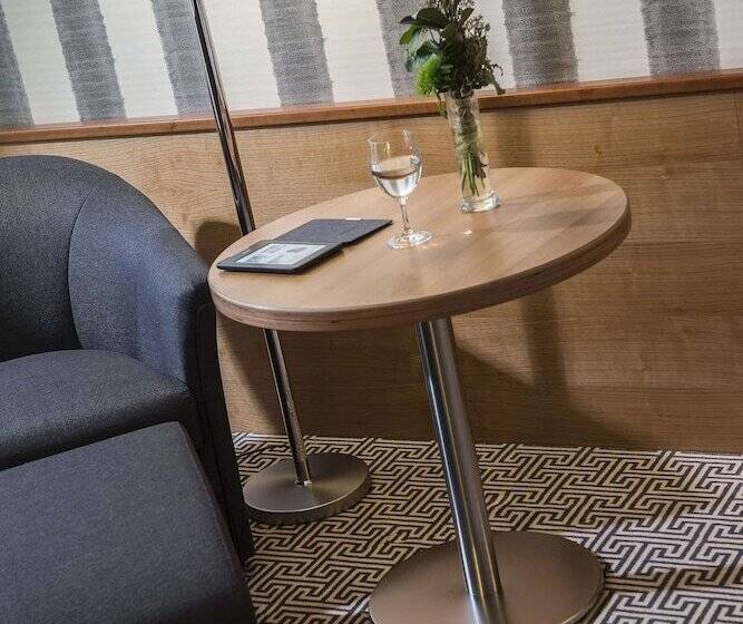 اتاق سوپریور, Maritim Hotel Stuttgart