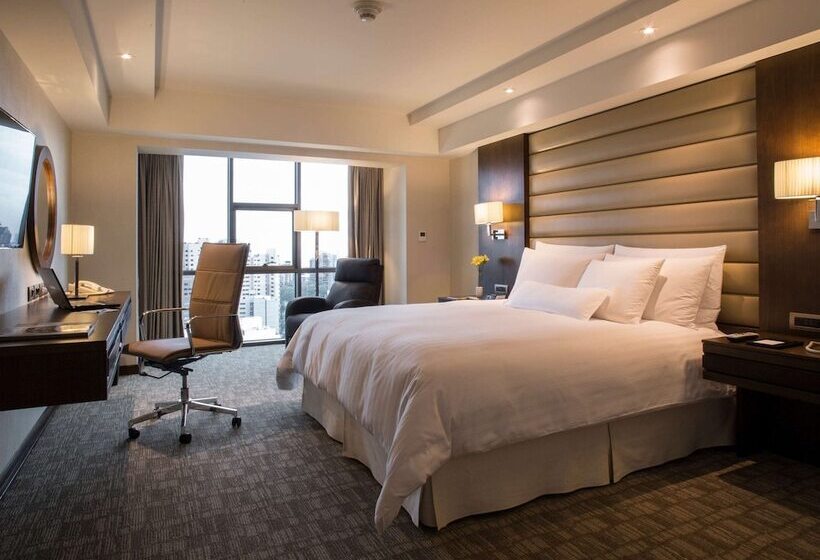 اتاق اجرایی, Swissotel Lima