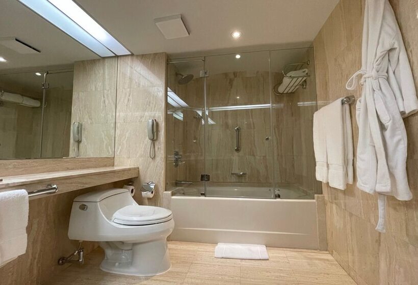 اتاق پرمیوم, Swissotel Lima