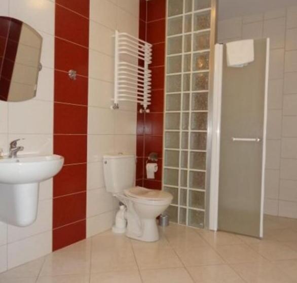Номер Deluxe, Restauracja Cukropol
