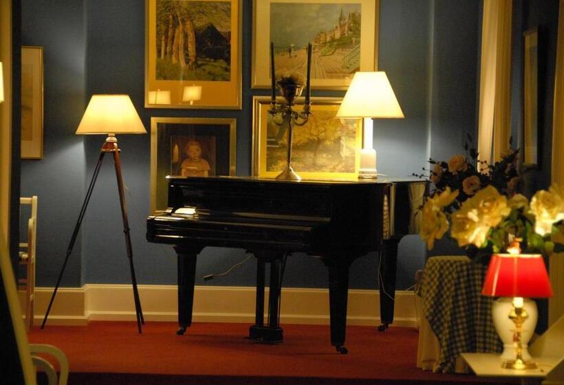 اتاق استاندارد سه نفره, Np Hotel Schweriner Hof