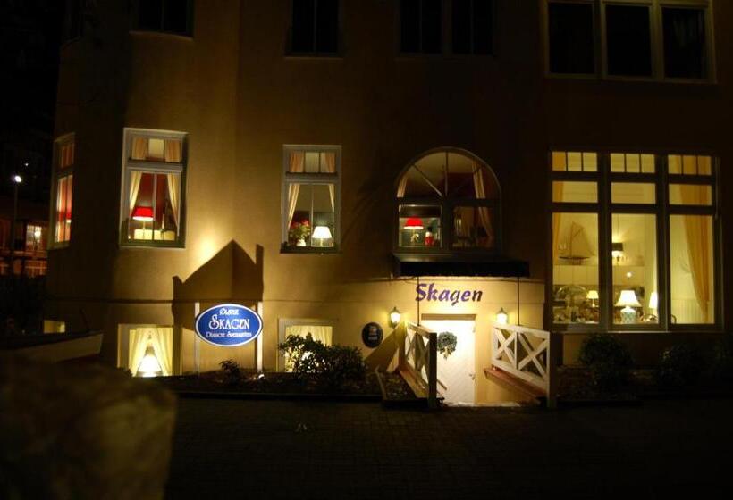 اتاق اساندارد با چشم‌انداز جانبی به دریا, Np Hotel Schweriner Hof