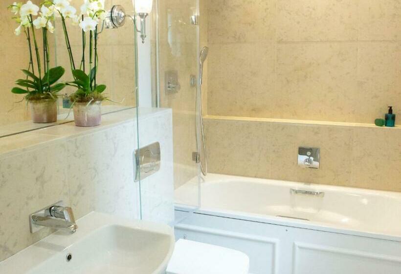 Номер Superior, The White Horse Inn