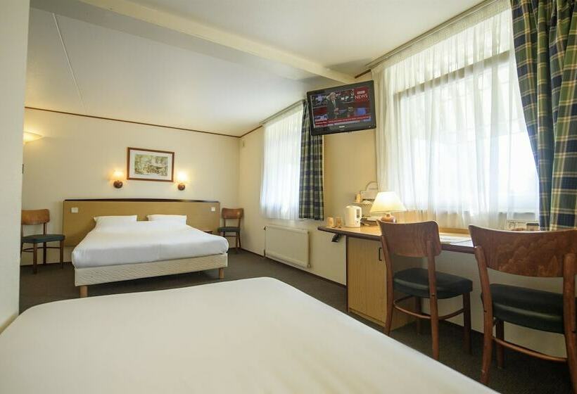 Номер Стандарт, Campanile Hotel & Restaurant Zwolle
