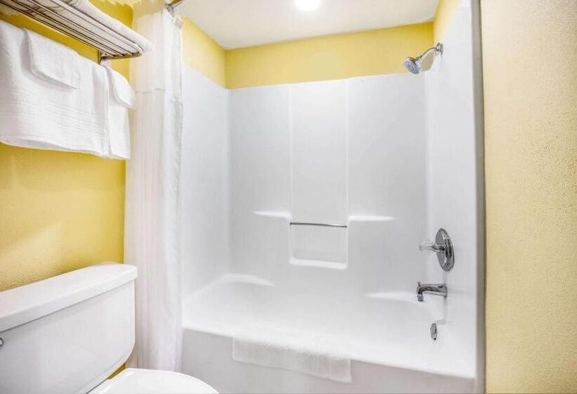 Люкс Повышенной Комфортности, Days Inn By Wyndham Banning Casino/outlet Mall