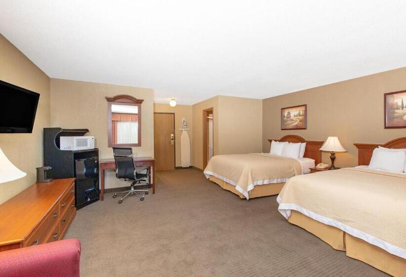 스위트, Days Inn By Wyndham Salina I70
