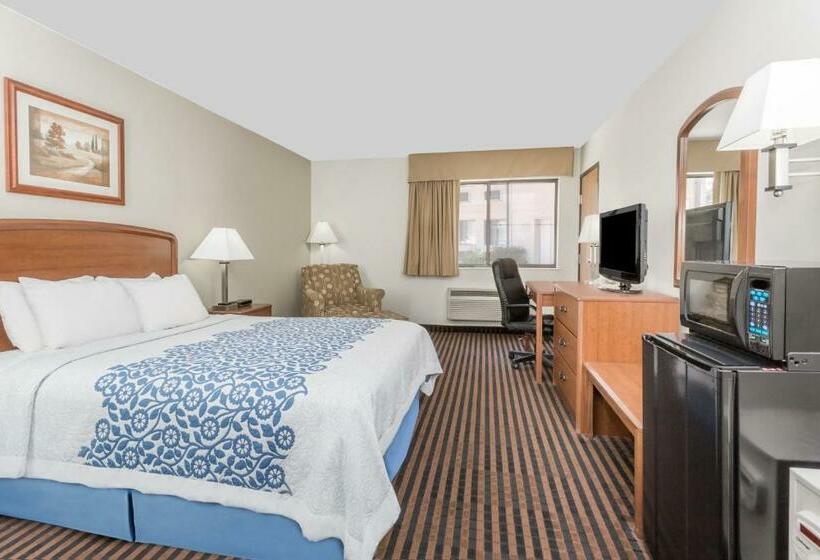 Номер Стандарт Адаптированный для Инвалидов, Days Inn By Wyndham Sidney Ne