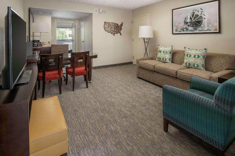 高级套房, Embassy Suites By Hilton Seattle Tacoma International Airport