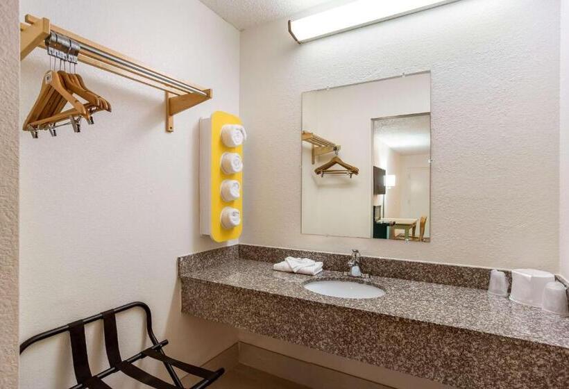 חדר סטנדרט, Motel 6 Macclenny, Fl