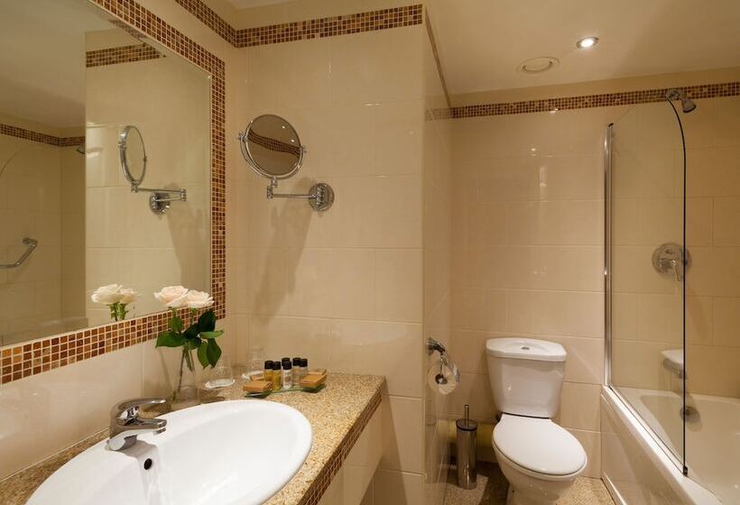 اتاق کلاسیک, Bonnington Hotel & Leisure Centre