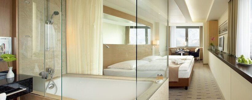 اتاق استاندارد با چشم‌انداز شهر, Park Inn By Radisson Berlin Alexanderplatz