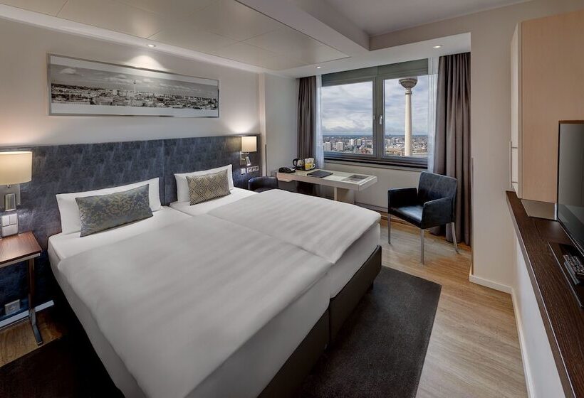 اتاق استاندارد با چشم‌انداز شهر, Park Inn By Radisson Berlin Alexanderplatz