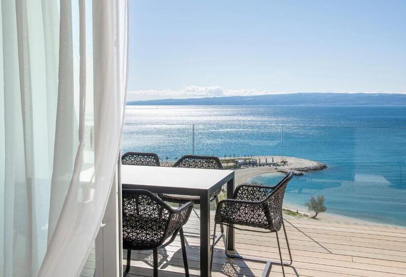 Люкс Премиум Вид на Море, Radisson Blu Resort & Spa