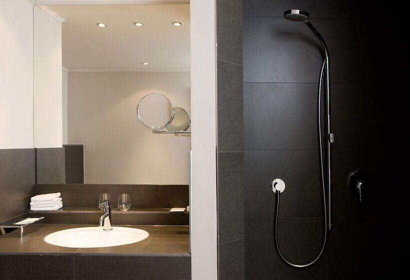 Standardeinzelzimmer, Spa & Resort Bachmair Weissach, Luxury Family Resort