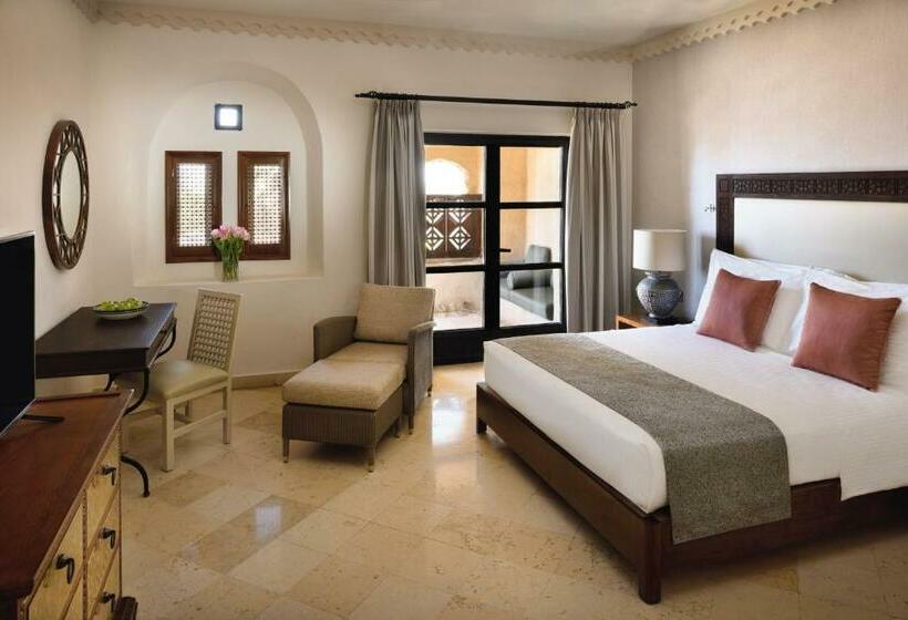 سوئیت با تخت بزرگ, Mövenpick Resort & Spa Dead Sea