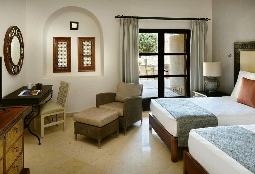 اتاق لوکس, Mövenpick Resort & Spa Dead Sea