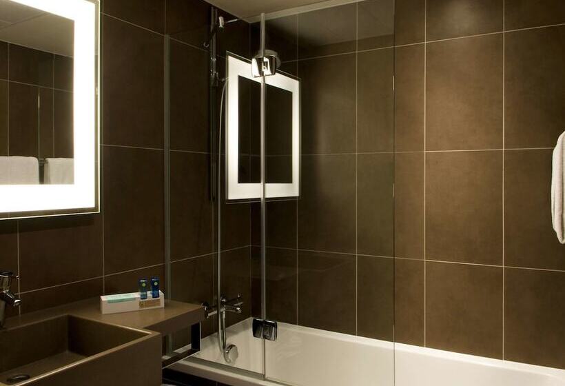 اتاق سوپریور, Novotel Paris Charles De Gaulle Airport