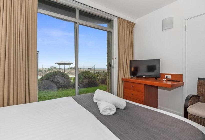 패밀리 룸, Scamander Beach Resort