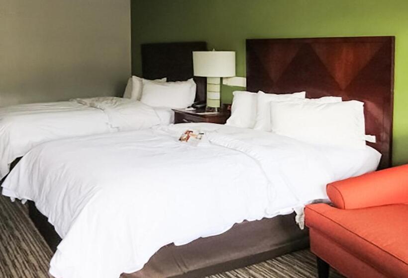 Номер Стандарт 2 Двуспальные Кровати, Quality Inn Forsyth Near Ga Public Safety Training Center