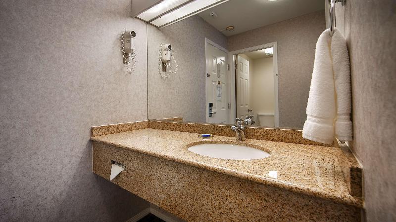 标准间, Surestay Hotel By Best Western North Vancouver Capilano