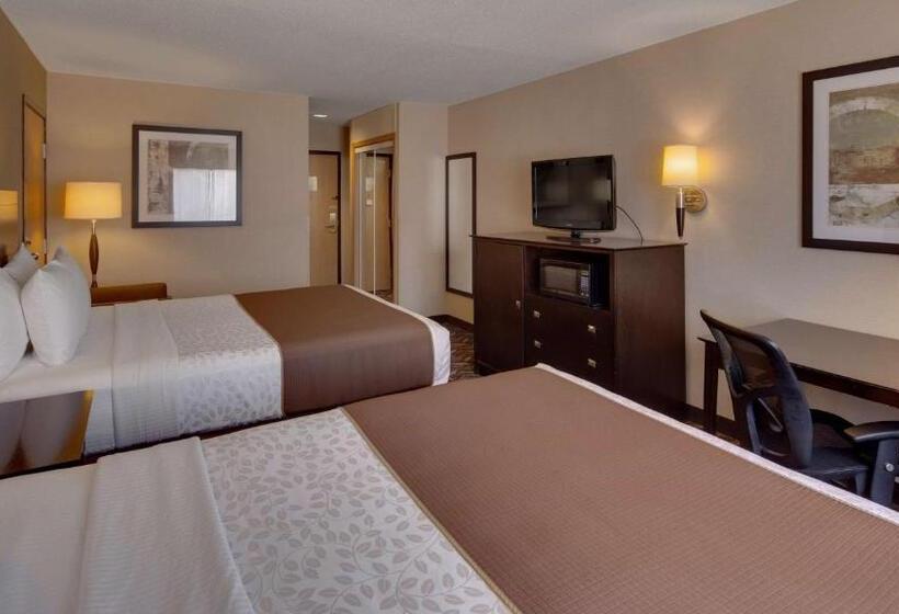 Номер Стандарт с Гидромассажем, Best Western Pontiac Inn