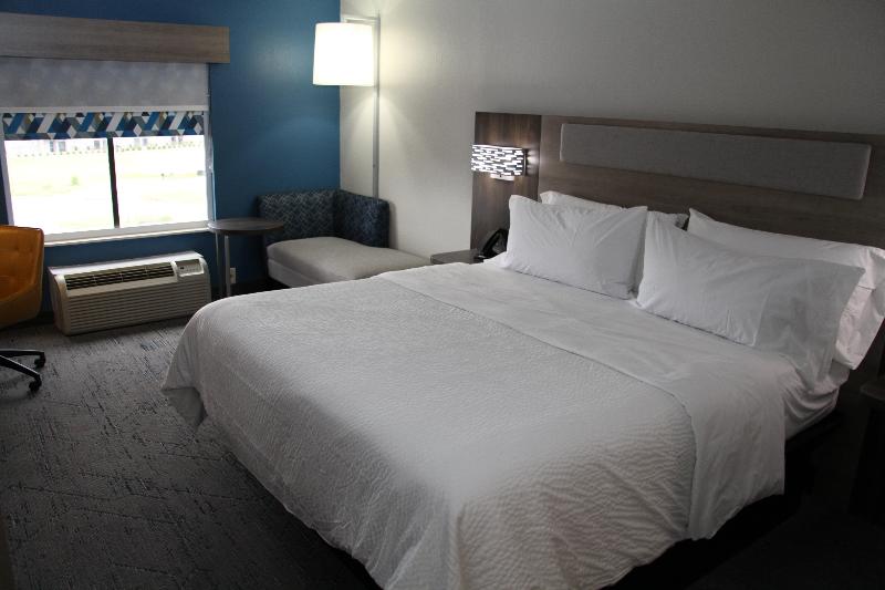 Номер Стандарт, Holiday Inn Express Rocky Mount Sports Center By Ihg