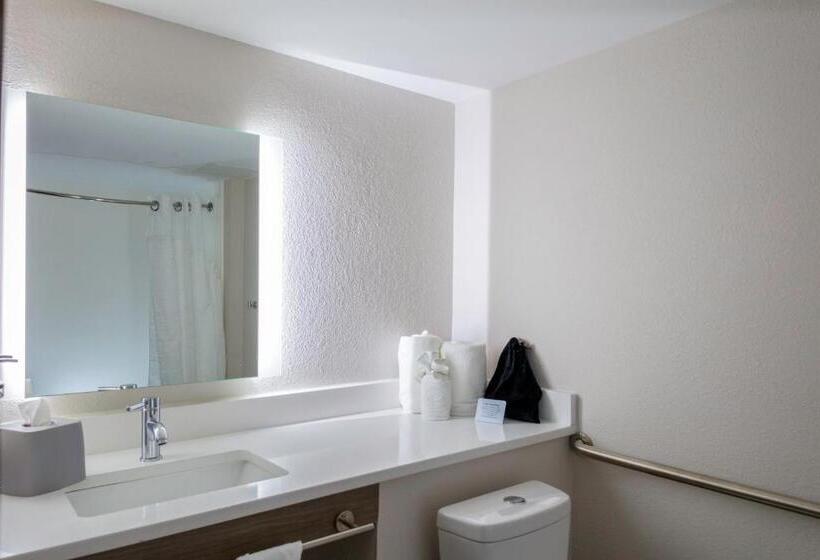 Номер Стандарт, Holiday Inn Express Rocky Mount Sports Center By Ihg