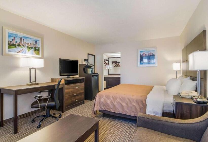 스탠다드 룸 킹사이즈 침대, Quality Inn Suwanee I85