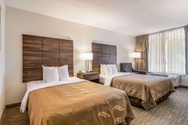 스탠다드 룸, Quality Inn Suwanee I85