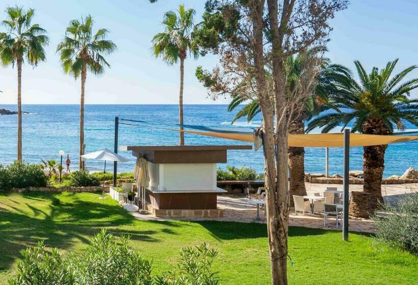 חדר סופריור נוף לים, Coral Beach Hotel & Resort Cyprus