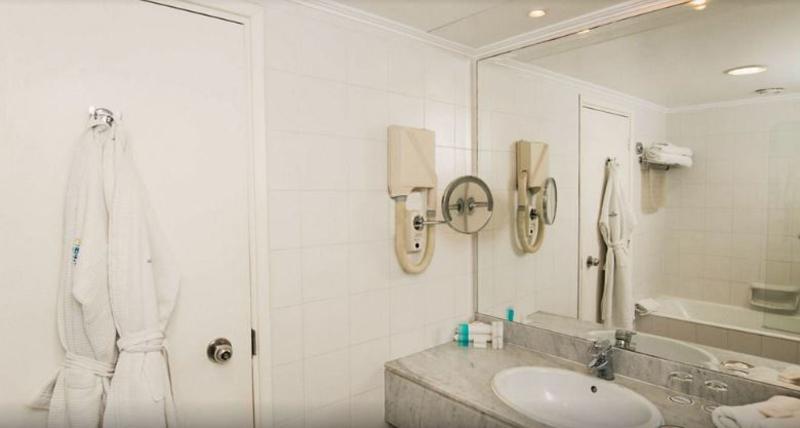 Полулюкс, Coral Beach Hotel & Resort Cyprus
