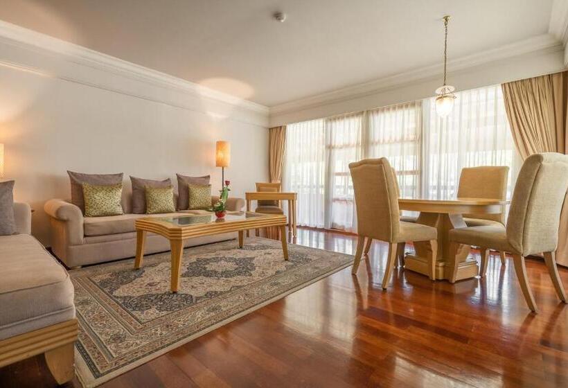 سوییت لوکس, Bintang Bali Resort