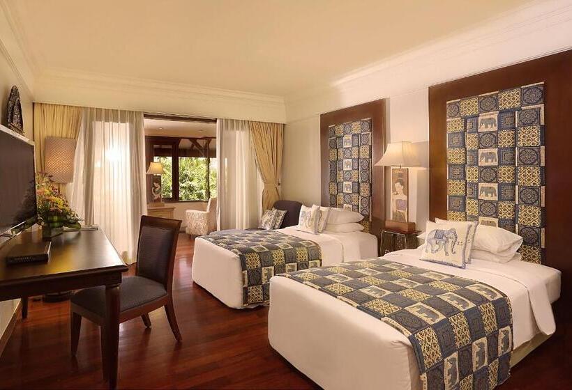 2 Bedroom Deluxe Apartment Side Sea View, Bintang Bali Resort