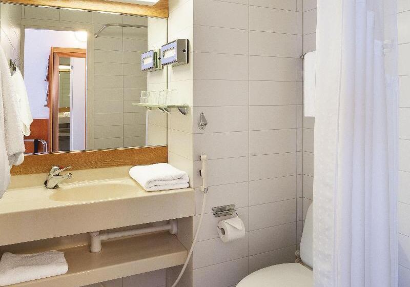 Номер Стандарт, Holiday Inn Helsinki Vantaa Airport, An Ihg