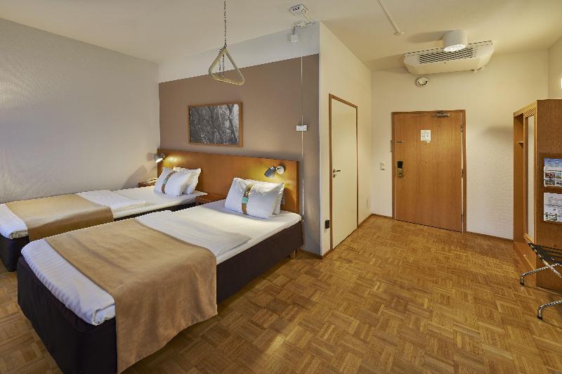 Номер Стандарт Адаптированный для Инвалидов, Holiday Inn Helsinki Vantaa Airport, An Ihg